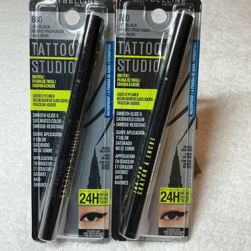 Maybelline Tattoo Studio Ink Pen Liquid Eyeliner Jet Black 880 Lot of 2 New